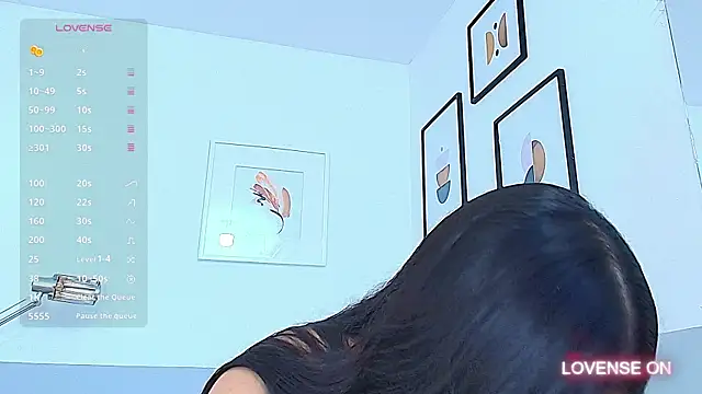 Snapshot of littlee_emilyy_ chatting on 12.04.24 littlee emilyy online show from 12.04.24