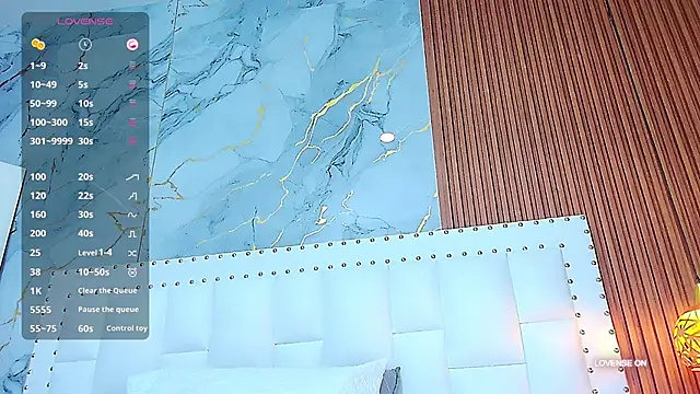 Snapshot of littlee_emilyy_ chatting on 01.29.25 littlee emilyy online show from 01.29.25