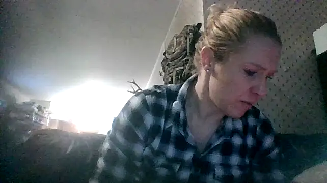 Snapshot of lisamatty4601 chatting on 01.18.25 lisamatty4601 online show from 01.18.25