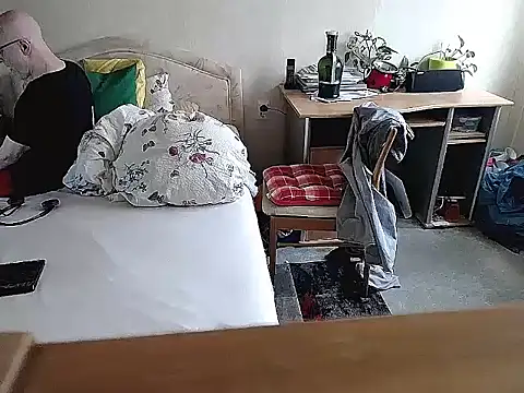 Snapshot of HornyRalfi55 chatting on 02.02.26 HornyRalfi55 online show from 02.02.26