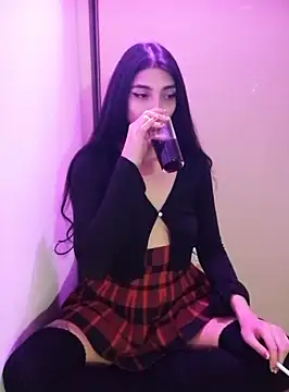 Felicia smok3 online show from 12.05.24