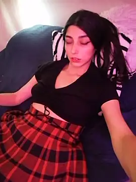 Felicia smok3 online show from 12.10.24