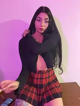 Felicia smok3 online show from 01.18.25