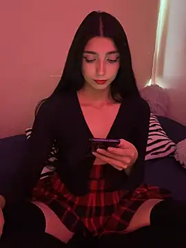 Felicia smok3 online show from 02.02.25