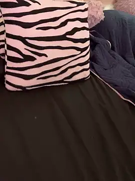 Felicia smok3 online show from 02.02.25