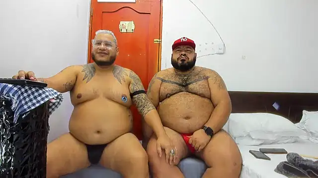 Latino bigcock online show from 11.13.25