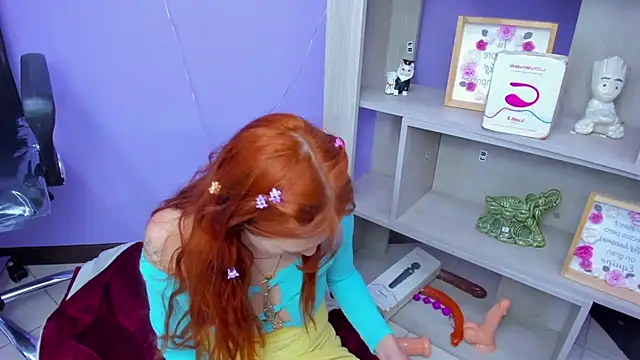 HornySlut69  online show from 12.28.24