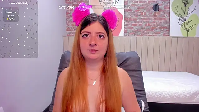 tinaclark  online show from 03.04.25