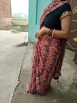 COUPLLE VILLAGE online show from 03.09.26