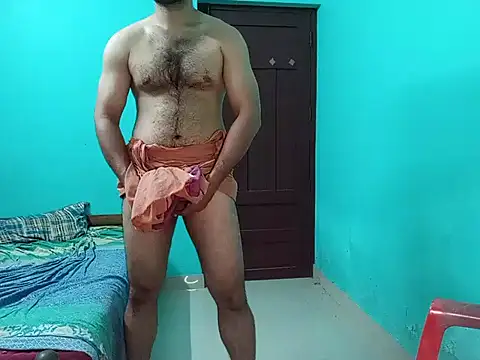 Snapshot of Sultryandrews chatting on 12.28.24 Sultryandrews online show from 12.28.24