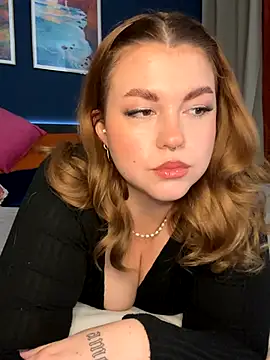 VictoriaLaFleur online show from 10.04.25