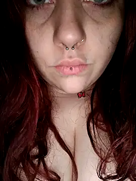 Snapshot of persefone97 chatting on 02.11.25 persefone97 online show from 02.11.25