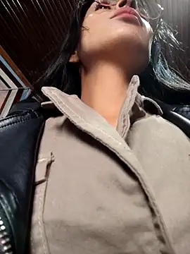 Astrid-- online show from 03.13.26