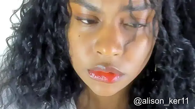 alison-ker3 online show from 10.04.25