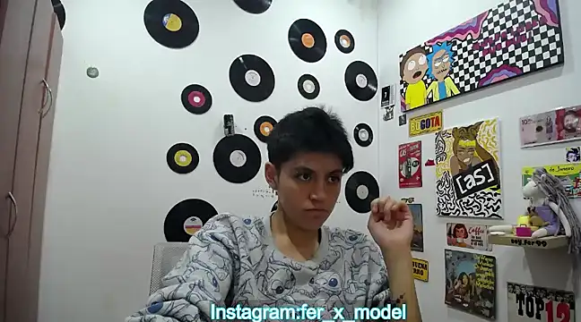 9 Fernanda 9 online show from 03.11.25