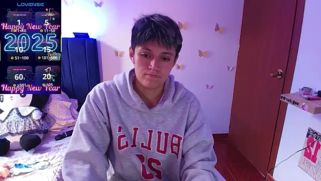 9 Fernanda 9 online show from 12.22.25