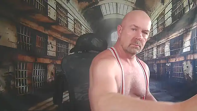 ManlyPrisonGuy online show from 05.07.26