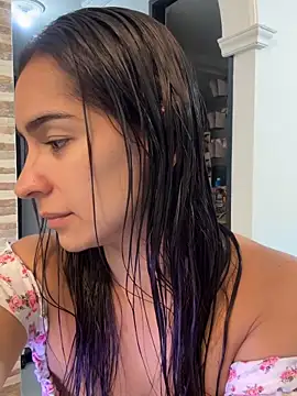 Mau White online show from 04.17.26