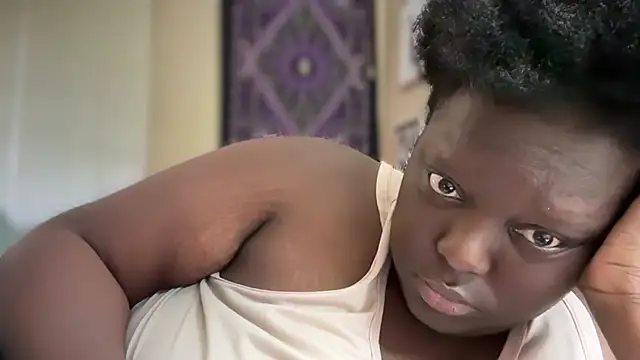 Snapshot of Yagurl__west chatting on 02.08.25 Yagurl west online show from 02.08.25