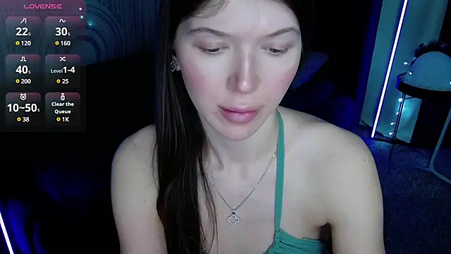 Snapshot of viviann_evans chatting on 12.26.24 viviann evans online show from 12.26.24