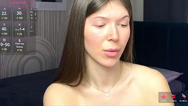 Snapshot of viviann_evans chatting on 02.04.25 viviann evans online show from 02.04.25