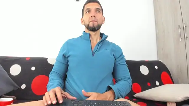 JULESLAKES online show from 12.04.25