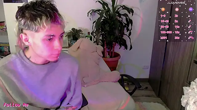 badeyes crazygoat online show from 09.30.25