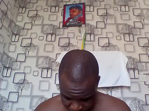 Snapshot of Chumba_001 chatting on 04.06.26 Chumba 001 online show from 04.06.26