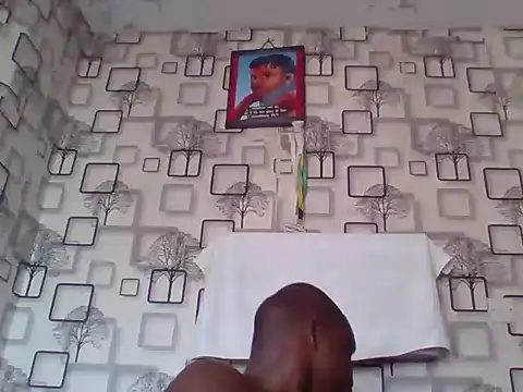 Chumba 001 online show from 05.28.26