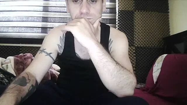 Snapshot of Arabeyes chatting on 03.11.26 Arabeyes online show from 03.11.26
