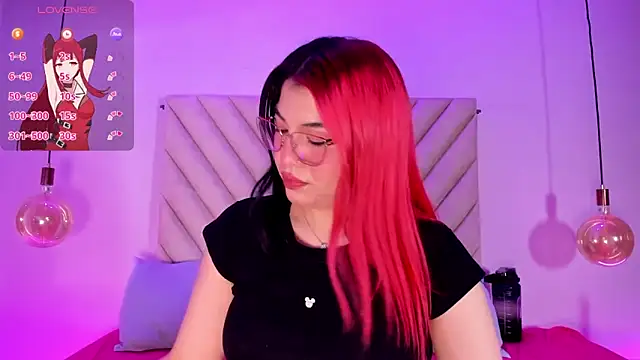 EmmaSwift  online show from 04.28.26