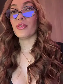 Snapshot of MichelleFerry_ chatting on 03.16.25 MichelleFerry online show from 03.16.25