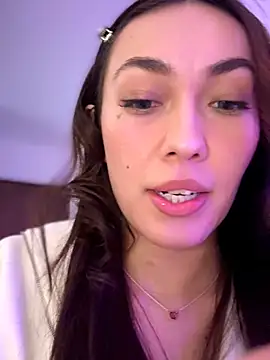 Snapshot of MichelleFerry_ chatting on 02.07.26 MichelleFerry online show from 02.07.26