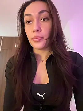 Snapshot of MichelleFerry_ chatting on 02.08.26 MichelleFerry online show from 02.08.26