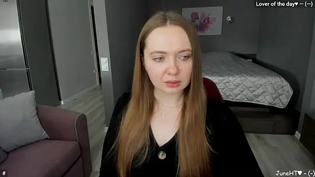 Snapshot of LizaGost chatting on 06.02.26 LizaGost online show from 06.02.26