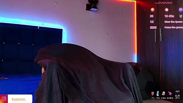 Snapshot of kuzzcoo chatting on 04.10.26 kuzzcoo online show from 04.10.26