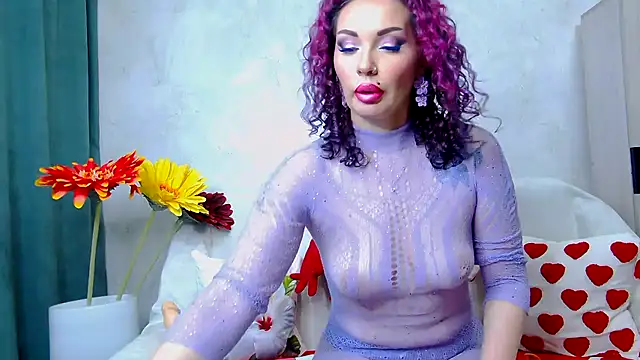 Snapshot of Darina_Monclie chatting on 06.10.26 Darina Monclie online show from 06.10.26