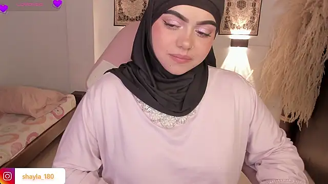 shayla 18 online show from 04.24.26