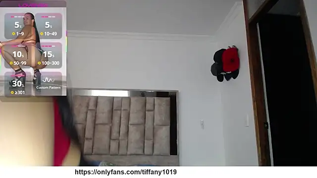 tiffany  pink online show from 02.18.26