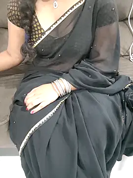 Snapshot of Mounika25 chatting on 02.03.26 Mounika25 online show from 02.03.26