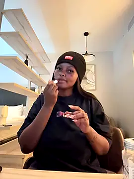 Neelo-Smith online show from 12.17.25