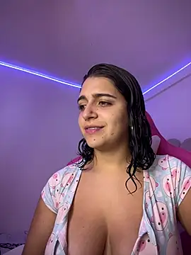 Alicia Ruiz online show from 06.11.26