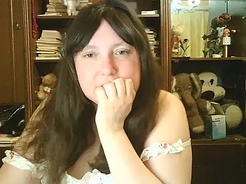 Snapshot of CarrieQPeach chatting on 05.11.26 CarrieQPeach online show from 05.11.26