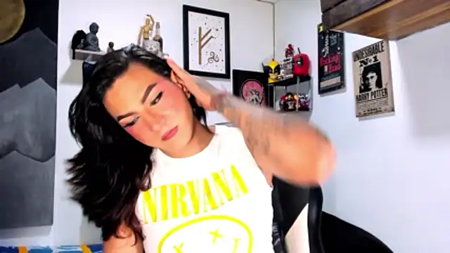 dariell smokesexx online show from 03.13.26