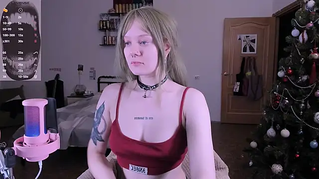 cyber whore  online show from 02.04.26