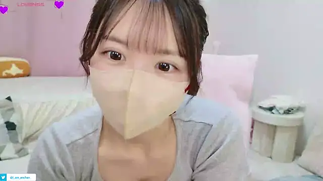 Snapshot of anchan_ chatting on 05.22.26 anchan online show from 05.22.26
