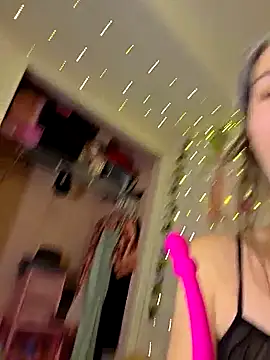 Lilmissvyx online show from 02.28.25