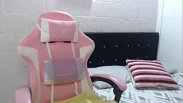 jade04 roberts online show from 02.24.26