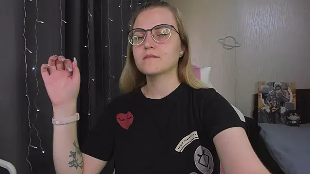 MissBrightShine online show from 07.26.26
