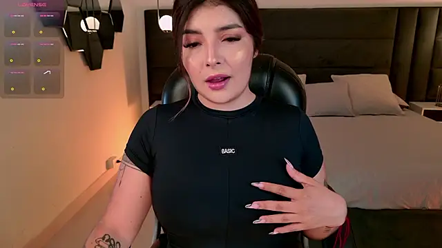 LisaMonroe  online show from 04.01.26